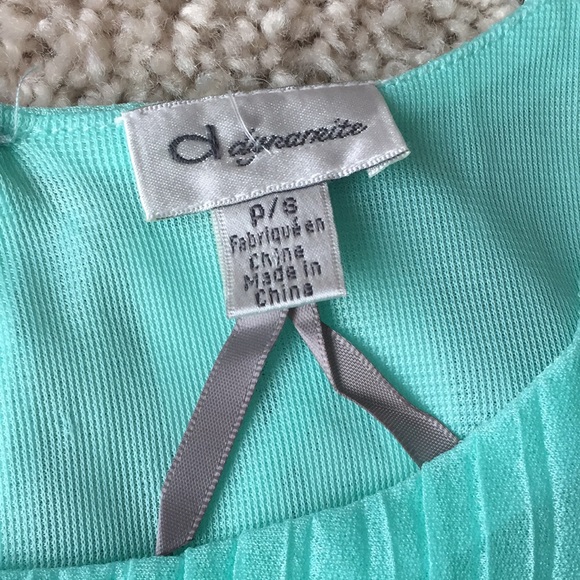 Dynamite | Sleeveless Top - Picture 4 of 10